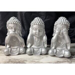 3 BUDDHAS~ SEE, HEAR & SPEAK NO EVIL~ EACH ONE 5.25" T x 3.25 W‎ (2687)